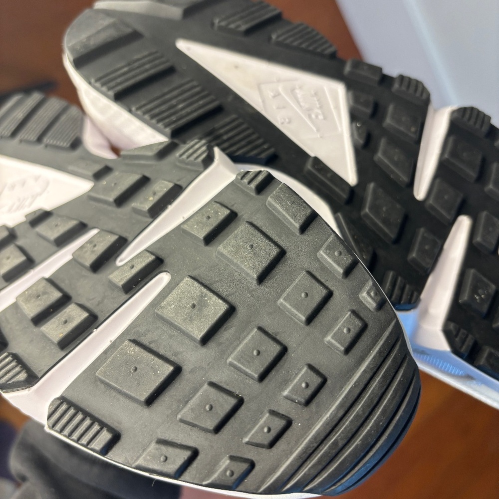 Nike Air Huarache White Phantom - Picture 10 of 12